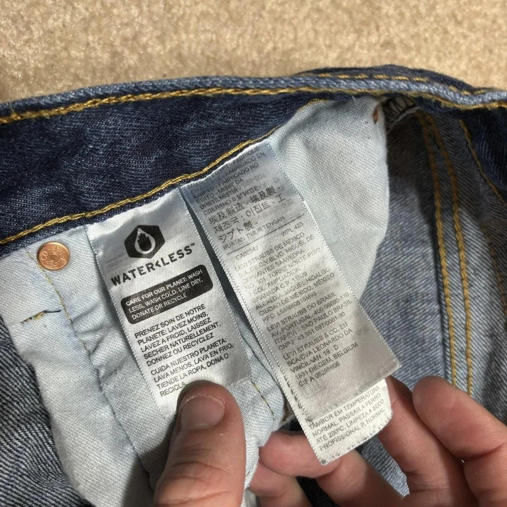 Levis 501 Jeans Mens 36x30 Dark Blue Regular Fit Straight Leg Denim Waterless